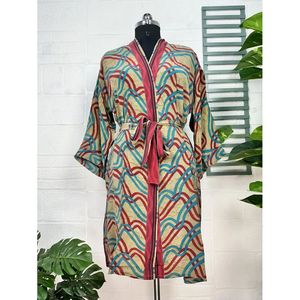 Kimono Vintage de Crepé de Seda, Bata Suave y Cómoda, Ropa de Dormir Ligera y Lujosa, Regalo Perfecto de Verano para Mujer, Ropa de Dormir para Ocasiones Especiales - Product Image 1