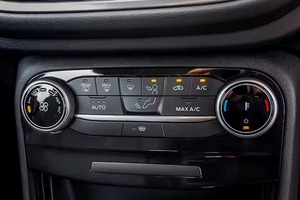 USADO LOW KMS 2021 Ford <span class=keywords><strong>Puma</strong></span> JK Titanium X Auto Listo para enviar - Product Image 3