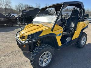 LISTO PARA CONDUCIR AHORA: Can-Am COMMANDER 800R XT UTV 2026 PARA ADULTOS - Product Image 2