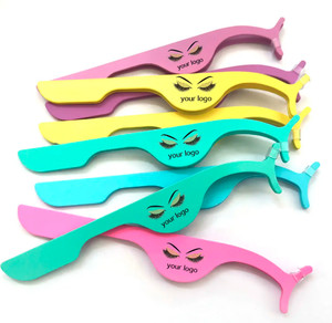 Pince à épiler professionnelle pour sourcils en acier inoxydable, pointe en fibre, prise en main parfaite, réutilisable, légère, sûre, marque privée, PVC - Product Image 4