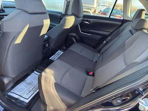 Azul, Usado, 2023, XLE, Tracción en las Cuatro Ruedas, Volante a la Izquierda, Techo Solar, Arranque Remoto, Asientos de Tela, Transmisión Automática, Llantas de Aleación, Sistema de Navegación, Oscuro - Product Image 3