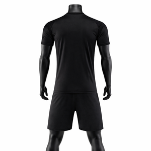 Conjunto de Camiseta de Fútbol Personalizada para Hombre, Negra, con Estampado por Transferencia de Calor, Manga Corta, Absorbe la Humedad, Transpirable, Cuello en V, Ajuste Atlético, 100% - Product Image 5