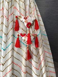 ชุดเลเฮนกาสำหรับงานแต่งงาน / ชุดเลเฮนกาสำหรับงานนาวราตรี / เลเฮนกา - Product Image 2