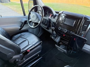 MERCEDES-BENZ SPRINTER 3500 MIDWEST 2015 USADO, con Volante a la Izquierda/Derecha - Product Image 2