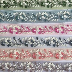 ความหรูหราแบบดั้งเดิม9 mtr. ตาข่ายลูกไม้ลายผีเสื้อปักหลากสีลายดอกไม้3D เรียงตามลำดับตัวเลือกโรแมนติกแบบเรียบง่าย - Product Image 1