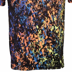 T-shirt de sport léger et de haute qualité pour homme, col classique, été, élégant, fabricant OEM, respirant, séchage rapide, imprimé par sublimation - Product Image 5