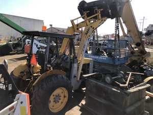 รถตัก640แมสซีย์เฟอร์กูสัน1995เชื่อถือได้สำหรับงานหนัก - Product Image 4