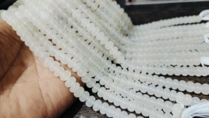Perles Rondelles en Quartz Blanc Naturel de Haute Qualité 8mm, Pierres Lisses et Simples pour la Fabrication de Bracelets et Bijoux, Vendues à l'unité - Product Image 3