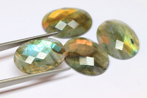 Labradorite Damier Ovale Dos Plat Pierre Multi Flashy Labradorite Pierre Libre Pour Bijoux 10x8mm à 20x15mm - Product Image 6