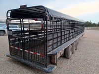 Semi-remorque durable en aluminium résistante de transport d'animaux d'utilisation de ferme de remorque de transport de bétail et de bétail avec la ventilation latérale