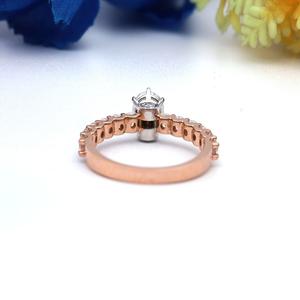 Anillo de boda de compromiso de diamante cultivado en laboratorio certificado por IGI, hermoso Ajuste de pavé, anillo de diamante cultivado en laboratorio con corte de estilo clásico - Product Image 3