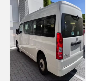 Hiace GL 2025 de 13 Plazas, 3.5L V6, Tracción Trasera - Product Image 2