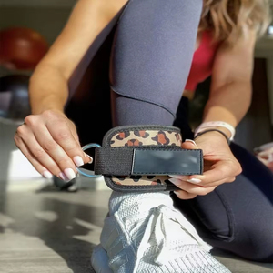 Sangles de cheville d'haltérophilie solides et durables sur mesure disponibles à un prix raisonnable du marché - Product Image 5