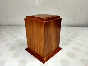 Handmade European Style Wooden Urn <b>Box</b> <b>for</b> Human Ashes & <b>Pet</b> <b>Memorial</b> Leakproof Cremation Urn with High Gloss Varnish Finish - Product Image 3