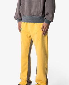 Venta caliente Joggers pantalones acampanados de pierna ancha para hombre Pantalones de chándal lavados apilados holgados pantalones bordados desgastados pantalones para hombres - Product Image 3