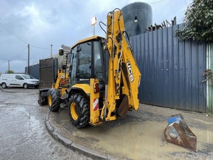 Compre una Retroexcavadora JCB 3CX de Buena Calidad en Oferta, Cargadora de Ruedas con Motor de 7 Toneladas Usada para Construcción a Precios Económicos - Product Image 6