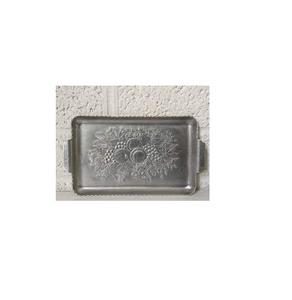 Plateau de service rond en aluminium avec revêtement argenté et finition polie brillante, fait main, en vente - Product Image 3