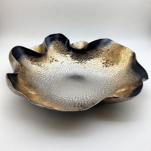 Cuenco de vajilla LustroLuxe Regal Elan Imperial Goldleaf grabado cuenco artesanal para comedor de lujo presentación culinaria opulenta - Product Image 5