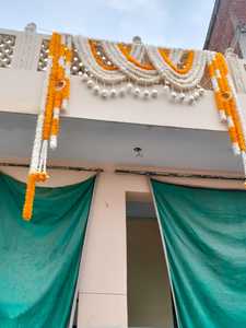 Handmade Jasmine Toran With Sola Wood Half Saree <b>Function</b> Mangalasnanam Pellikuthuru Haldi Mehandi Torans Jasmine Bandharwal - Product Image 3