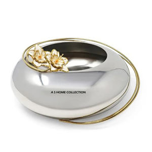 Venta Directa de Fábrica, Florero de Metal Hecho a Mano con Textura en Relieve de Alta Calidad, Centro de Mesa para Bodas, Máxima Visibilidad - Product Image 5