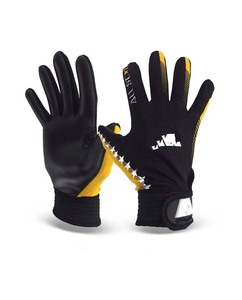 Gants de football gaéliques personnalisés de haute qualité avec poignée en latex Gants GAA légers et haute performance - Product Image 6