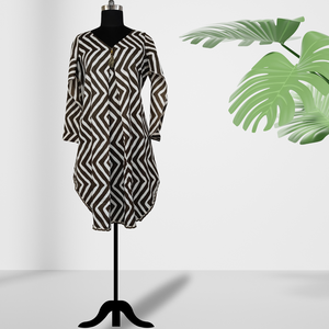 Designer Women's Modern <b>Long</b> Tunic <b>Top</b> Black <b>White</b> Solid Cotton Kurti Curved Hem V Neck Sleeveless Pleated Handmade Vintage - Product Image 1