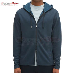 Sudadera con capucha y cremallera completa básica para hombre con características funcionales y elegante Sudadera con capucha básica de corte atlético para hombre - Product Image 1