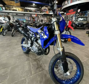 Nouvelle moto Supermotard DR-Z400SM 398 cm³ monocylindre 4 temps, modèle 2026 - Product Image 3