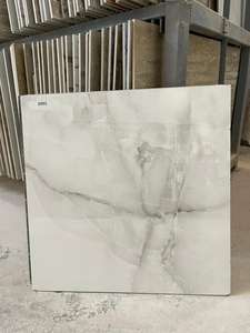 Baldosas blancas brillantes con aspecto de mármol de porcelana esmaltada de alta calidad a bajo precio 600x600 de fábrica India - Product Image 6