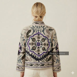 Veste Suzani en velours de coton tricoté à la main |   Manteau d'automne/hiver bohème pour femmes |   Broderie à motifs floraux écologiques - Product Image 6