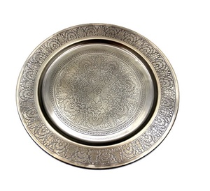 Assiette de charge en laiton sculptée à la main assiettes de vaisselle de style ancien pièce de conception lourde en relief recherchant le meilleur prix bon marché - Product Image 1