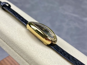 Chất Lượng Tốt Nhất Sang Trọng Của Phụ Nữ Đồng Hồ Không Thấm Nước AF Nhà Máy Thụy Sĩ Thạch Anh Phong Trào Vàng Mới Đẹp Phụ Nữ Bồn Tắm Đồng Hồ - Product Image 4