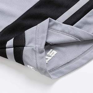 Distribuidor de Camisetas de Hockey sobre Hielo de Primera Calidad, Fabricación de Uniformes de Hockey sobre Hielo al por Mayor, Fabricante de Ropa Deportiva Personalizada para Equipos - Product Image 2