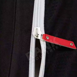 Bolsas de hockey sobre hielo ligeras, de material duradero, hechas de nailon, para uso deportivo. - Product Image 6