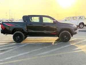 Toyota Hilux GR Sport 2026, 0 km, 299 ch, 6 cylindres, 5 places, transmission automatique, à vendre - Product Image 5