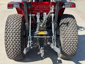 Tractor Agrícola MF 1735M con Motor Diésel de 40 HP, 4WD, Alta Productividad para Uso Agrícola - Product Image 5