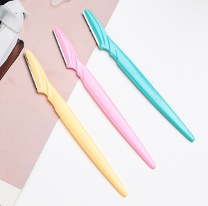 Meilleure qualité différentes couleurs rasoir à sourcils utilisation pour fille coupe des sourcils rasoir à sourcils rasoir à sourcils par Zachary Industries - Product Image 6