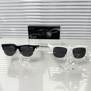 Lunettes intelligentes WK101, vidéo 1080P, étanches IPX4, charge magnétique, assistant d'appels téléphoniques, lecteur de musique - Product Image 1