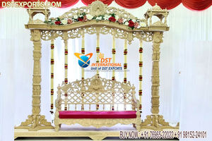 Maravillosa ceremonia maya decoración columpio configuración Punjabi boda Sangeet escenario Jhula decoración Punjabi brazalete ceremonia escenario columpio Decoración - Product Image 2