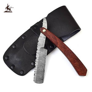 Maquinilla de afeitar recta de acero de Damasco hecha a mano, hoja de peluquero clásica, regalo de padrino personalizado de madera, cuchillos listos para afeitar de Acción de Gracias - Product Image 1