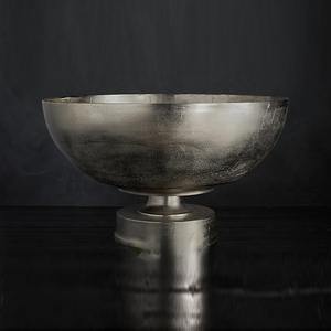 Cubo de hielo de aluminio de lujo hecho a medida, Enfriador de hielo de mesa de lujo para fiestas, diseñado por Latest From India - Product Image 2