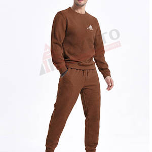 Traje Deportivo para Hombre Hecho a Medida Más Vendido, Nuevo, 100% Algodón, Traje Deportivo para Hombre en Venta - Product Image 2