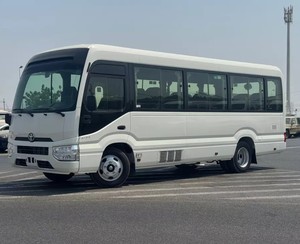 Strong White 2024 para COASTER BUS 2.8L Especificaciones GCC Diésel Izquierda R17 Usado Ligero con Asiento de Tela Transmisión Automática Disponible - Product Image 1