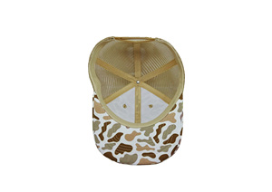 Personnaliser Chapeau de camionneur camouflage canard avec logo vierge, vêtements de plein air sportifs et confortables pour tout le monde, fabriqué par Injae Vina Factory - Product Image 4