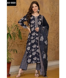 Les plus belles tenues ethniques indiennes Vêtements décontractés Prêt à porter Salwar Kameez Costumes avec impression numérique Robes pour femmes - Product Image 1