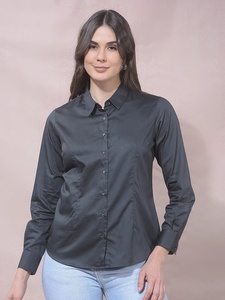 ฤดูร้อนสไตล์ใหม่ ดีไซน์ลำลองและทันสมัยสำหรับผู้ชายและผู้หญิงคู่รัก เสื้อเชิ้ตลำลองแขนสั้นสำหรับนักเรียนที่เรียบง่ายและมีสไตล์ - Product Image 4