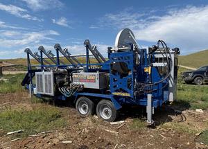 Livraison Gratuite : Processeur de Bois de Chauffage Bells 8000C 56 Tonnes, Moteur Diesel CAT 127 CV, Scie Circulaire 60 Pouces, Capacité de Bûches 27 Pouces, Convoyeur 32 Pieds - Product Image 4