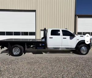 Camión de plataforma plana Tradesman 2024 de 11 pies, seminuevo, 360HP, automático de 6 velocidades - Product Image 2