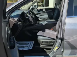 Buick Enclave Essence 2018 - Product Image 2