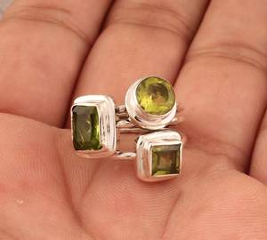 Bague en argent péridot faite à la main 925 Sterling Designer Band bijoux usine exportation en gros - Product Image 5